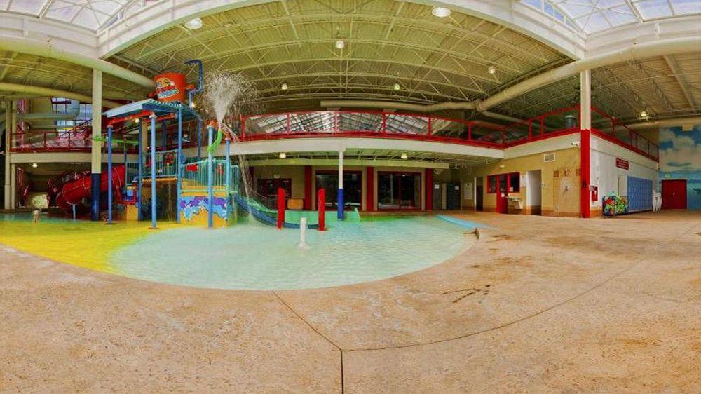 ทริปเปิล เพลย์ รีสอร์ต โฮเทล แอนด์ สวีท Hotel Hayden ภายนอก รูปภาพ