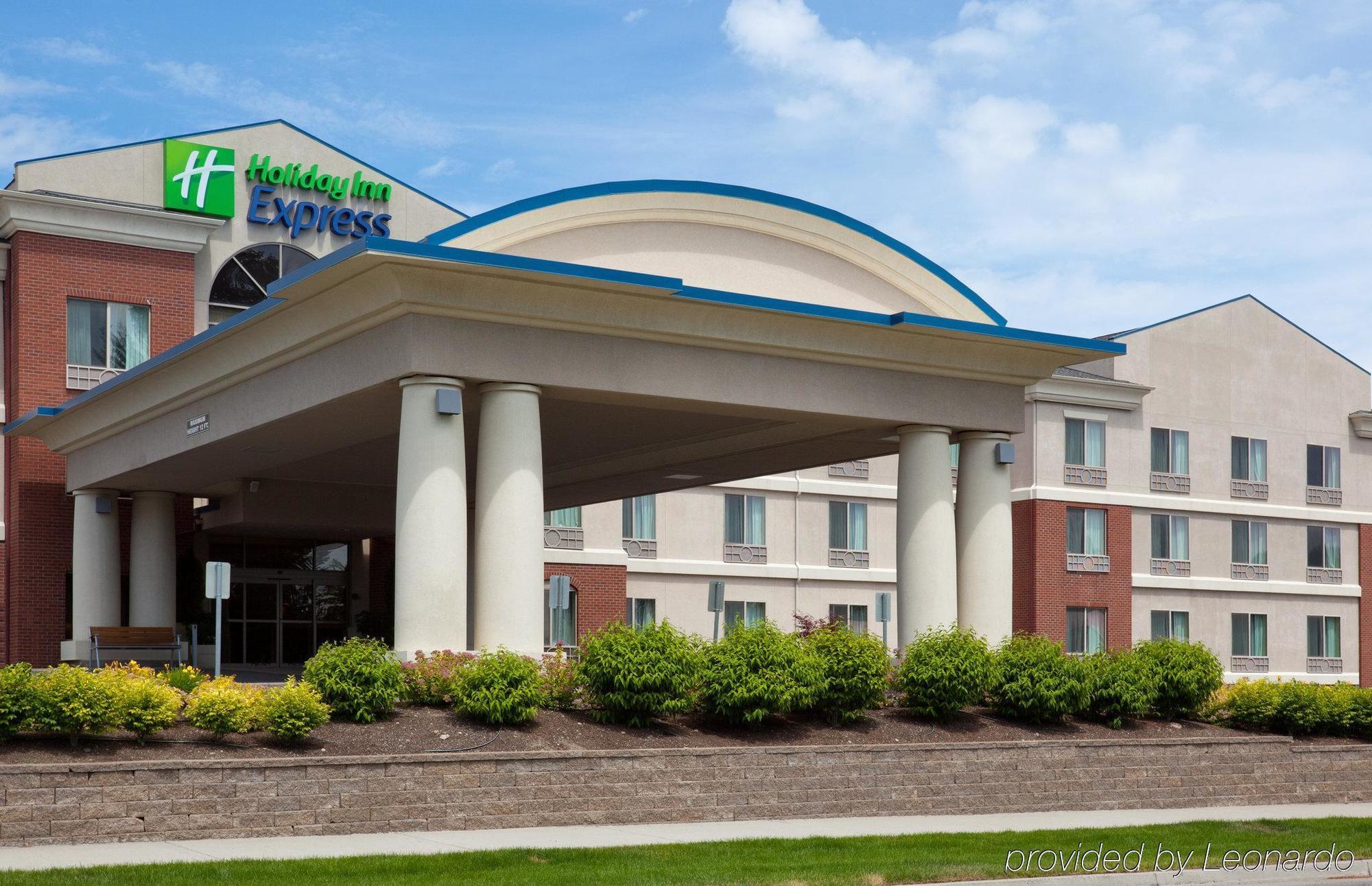 ทริปเปิล เพลย์ รีสอร์ต โฮเทล แอนด์ สวีท Hotel Hayden ภายนอก รูปภาพ